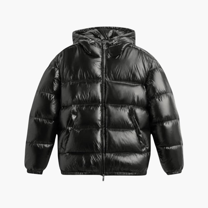 Men’s Jacket with Hood and Zipper Closure