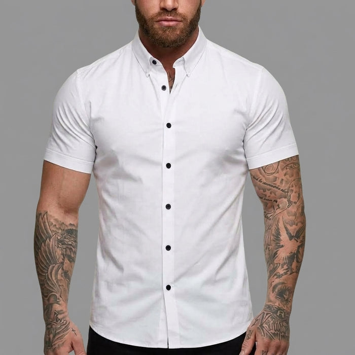 Men’s Fitted Short Sleeve Button-Down Shirt