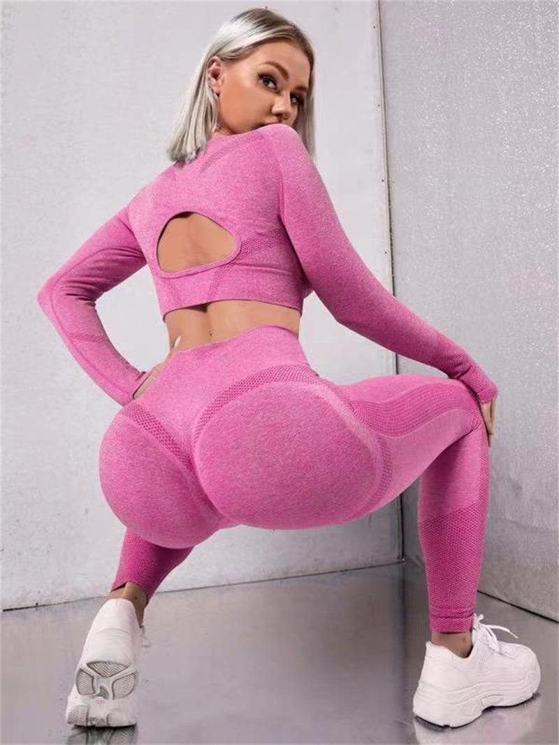 Woman wearing a seamless two-piece gym set
