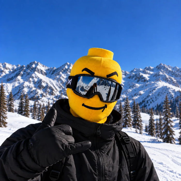 Phoebe | Knitted balaclava with fun face print